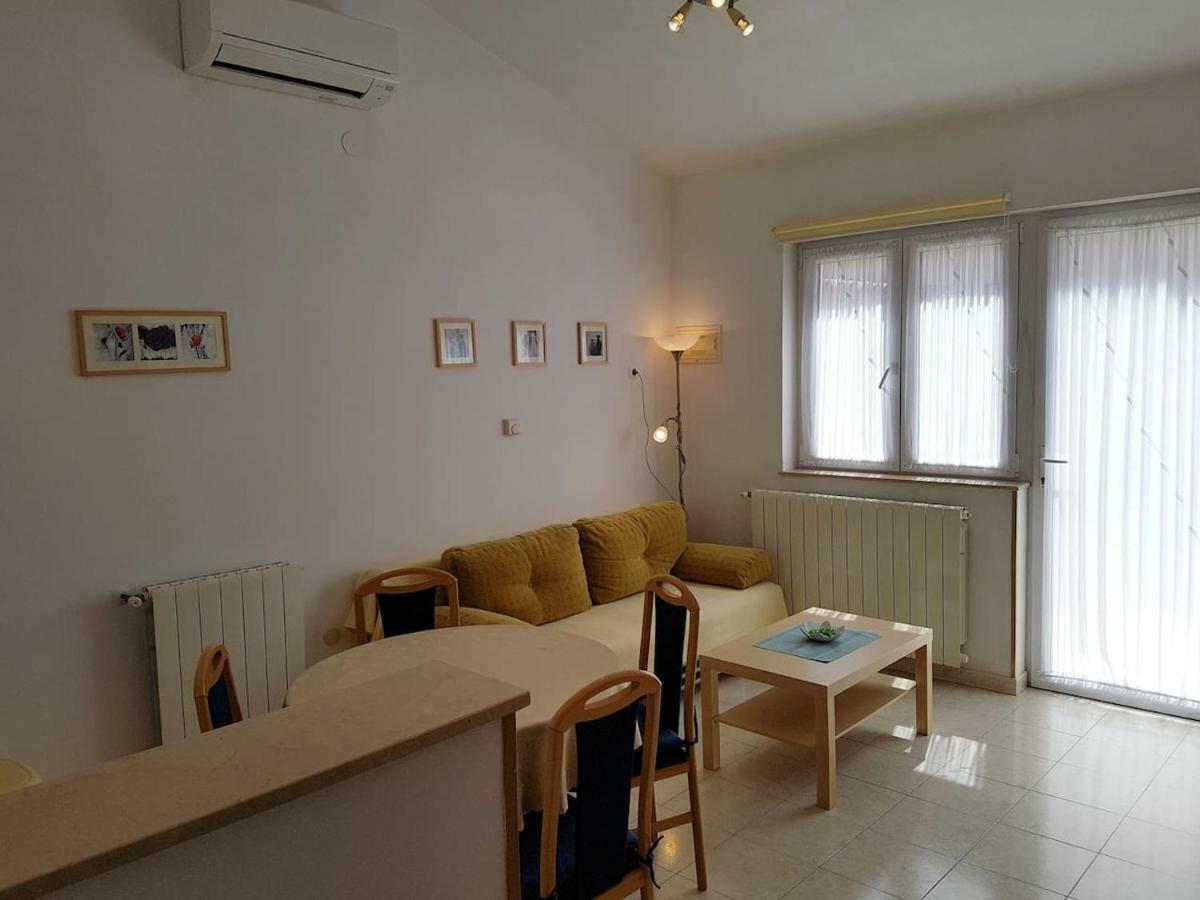 Apartman Vida Pula Ngoại thất bức ảnh